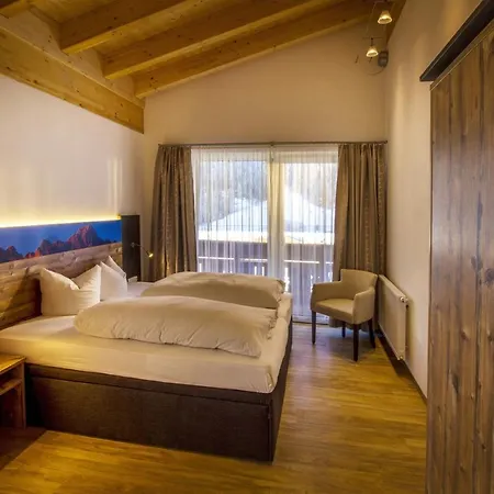 Pensjonat Haus Mariandl Nesselwängle