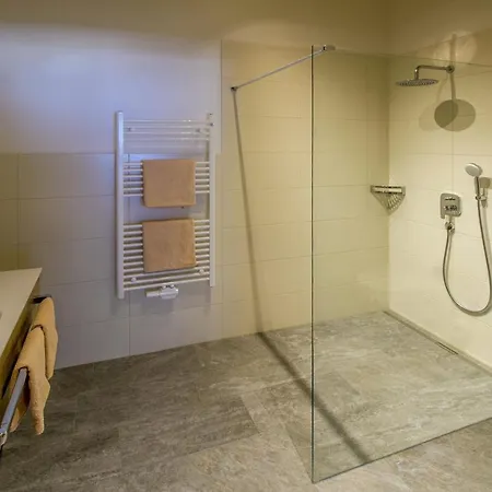 Pensjonat Haus Mariandl Nesselwängle