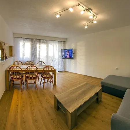 בית הארחה Haus Mariandl