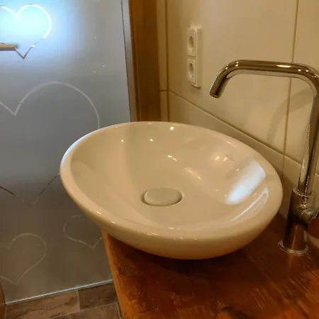 בית הארחה Haus Mariandl 3*